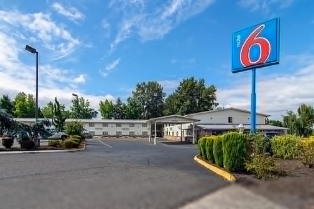 Motel 6 Gresham, Or - Portland Exteriör bild