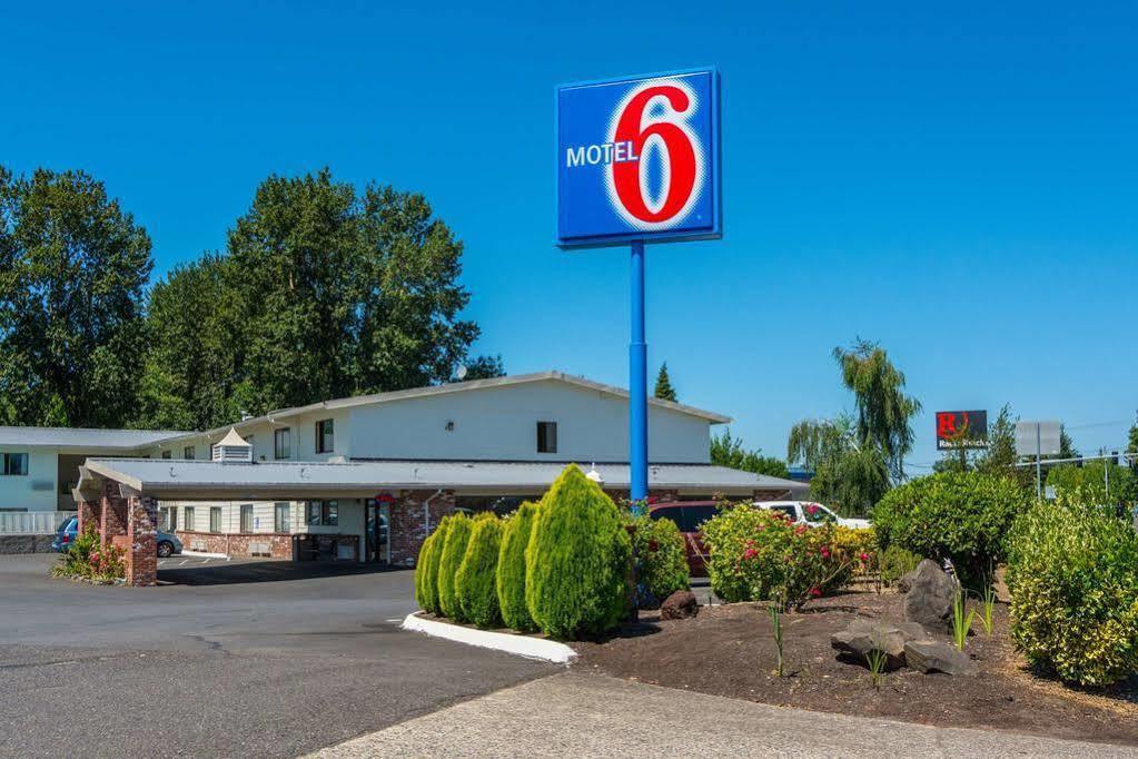 Motel 6 Gresham, Or - Portland Exteriör bild